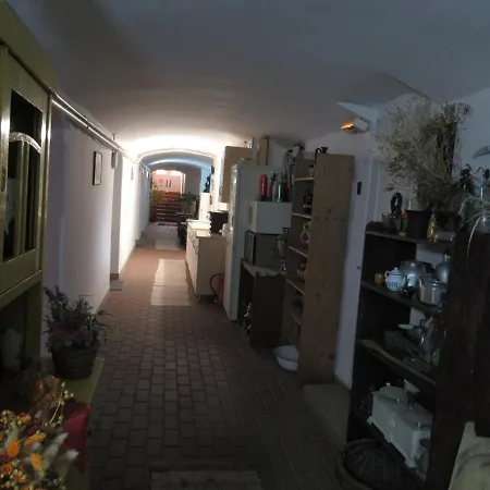 Bercsenyi Vendeghaz Debrecen
